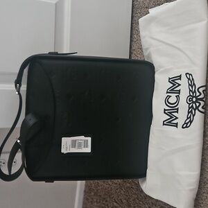 MCM Large Aren Hobo Bag *rare*